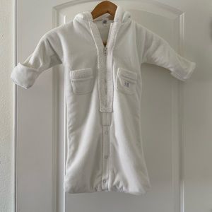 Baby Gap white  snow suit size 3-6 months